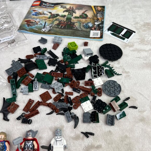 Lego Thor Love and Thunder 76207 Attack on New Asgard Marvel Studios 2022 - Picture 4 of 8